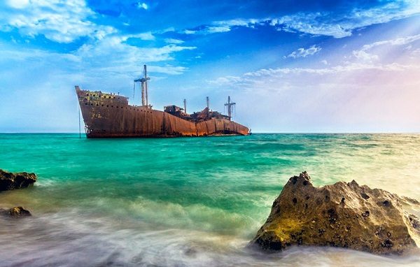 چگونه سفر ارزان به کیش داشته باشیم